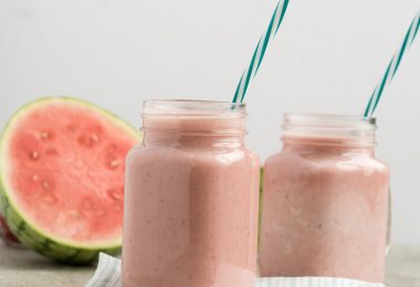 Hydrating Watermelon Smoothie Recipe with Strawberries and Banana-1